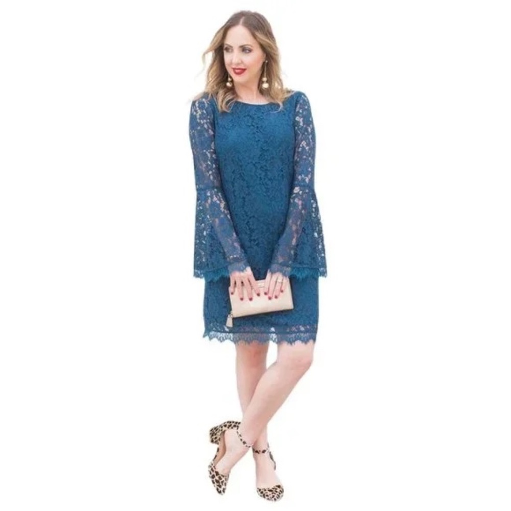 Evereve Braeve Teal Lace Bell Sleeve Shift Dress size Small